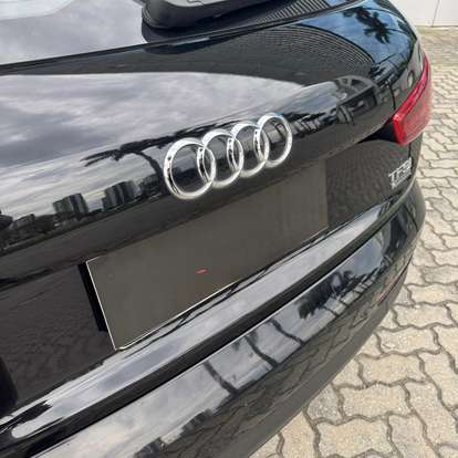 AUDI-Q3-2015