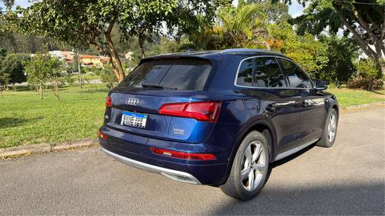 AUDI-Q5-2017