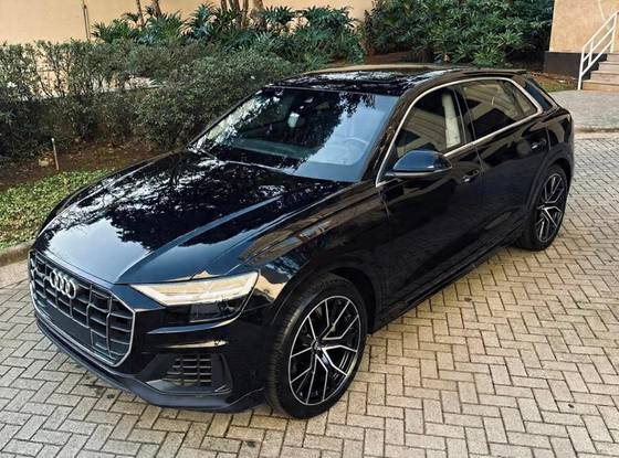 AUDI Q8 3.0 TFSI GASOLINA PERFORMANCE BLACK QUATTRO TIPTRONIC