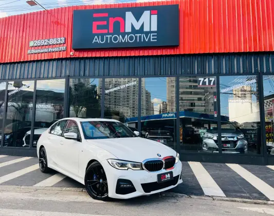 BMW 330i 2.0 16V TURBO GASOLINA M SPORT AUTOMÁTICO