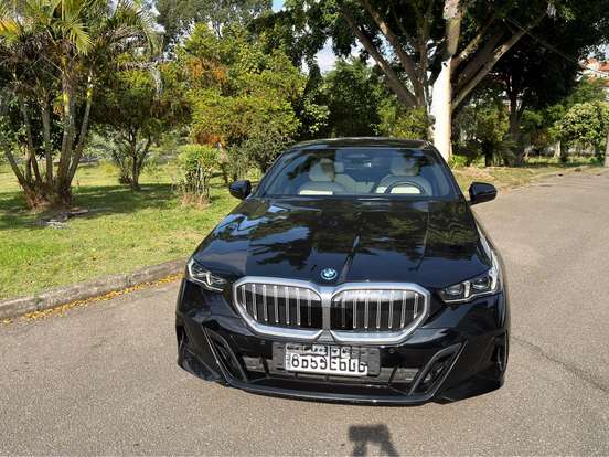 BMW-530e-2.0 TWINPOWER PHEV M SPORT AUTOMÁTICO BMW-530e-2024