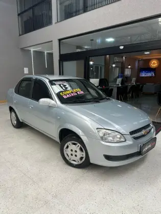 CHEVROLET CLASSIC 1.0 MPFI LS 8V FLEX 4P MANUAL CHEVROLET CLASSIC 1.0 MPFI LS 8V FLEX 4P MANUAL
