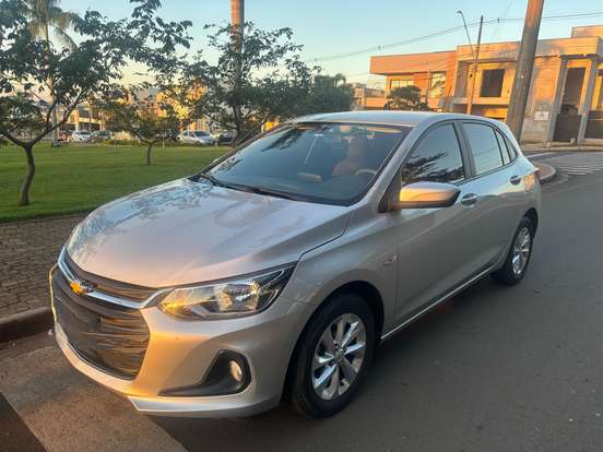 CHEVROLET-ONIX-2022