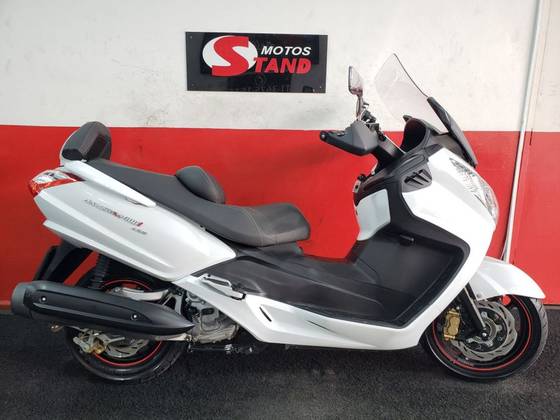 DAFRA MAXSYM 400i 