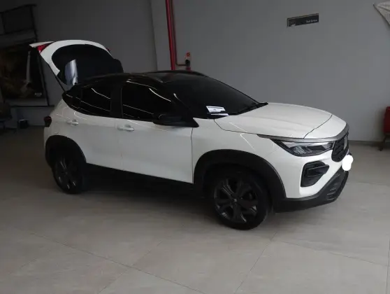 FIAT PULSE 1.0 TURBO 200 FLEX DRIVE CVT FIAT PULSE 1.0 TURBO 200 FLEX DRIVE CVT