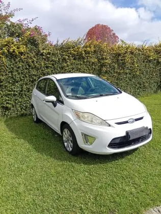 FORD FIESTA 1.5 S HATCH 16V FLEX 4P MANUAL FORD FIESTA 1.5 S HATCH 16V FLEX 4P MANUAL