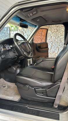 FORD-RANGER-2010