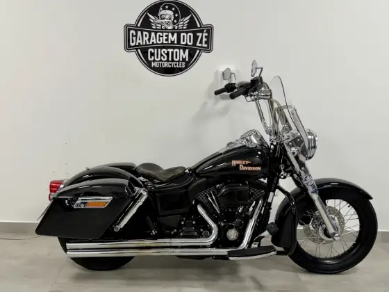 HARLEY-DAVIDSON DYNA SWITCHBACK 