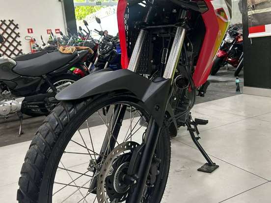 HONDA-XRE 300 SAHARA RALLY HONDA-XRE 300 SAHARA RALLY-2025
