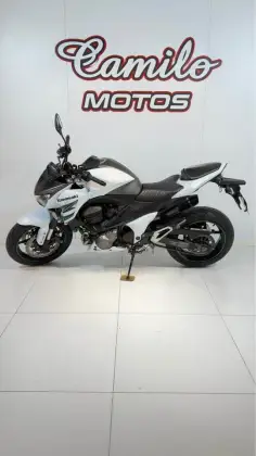 KAWASAKI Z800 ABS KAWASAKI Z800 ABS