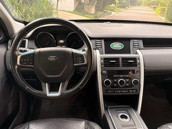 LAND ROVER-DISCOVERY SPORT-2.0 16V SI4 TURBO GASOLINA SE 4P AUTOMÁTICO LAND ROVER-DISCOVERY SPORT-2015
