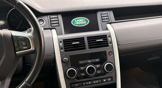 LAND ROVER-DISCOVERY SPORT-2015