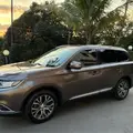 MITSUBISHI OUTLANDER 2.0 COMFORT 16V GASOLINA 4P AUTOMÁTICO MITSUBISHI OUTLANDER 2.0 COMFORT 16V GASOLINA 4P AUTOMÁTICO