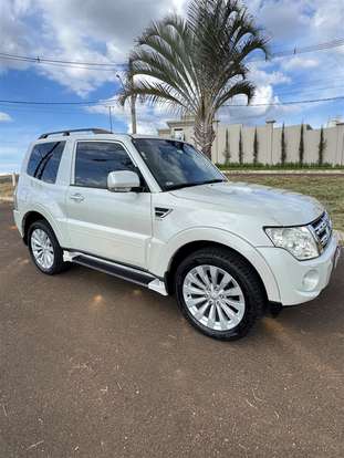 MITSUBISHI-PAJERO FULL-2012