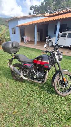 ROYAL ENFIELD-SCRAM 411-2023