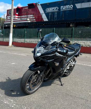 SUZUKI GSX 1250 FA 