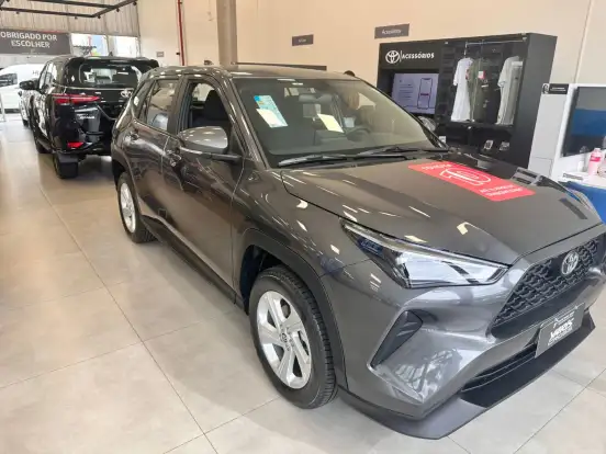 TOYOTA-YARIS CROSS-2026