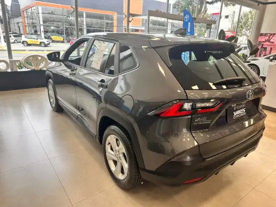TOYOTA-YARIS CROSS-2026