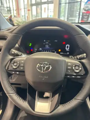 TOYOTA-YARIS CROSS-2026