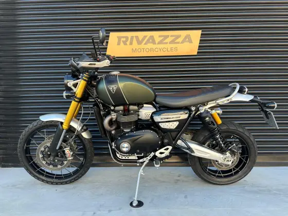 TRIUMPH BONNEVILLE SCRAMBLER 1200 XE TRIUMPH BONNEVILLE SCRAMBLER 1200 XE