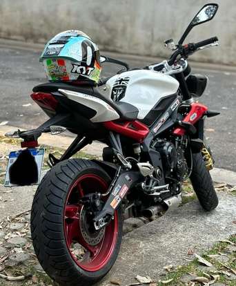 TRIUMPH-STREET TRIPLE R ABS TRIUMPH-STREET TRIPLE R ABS-2017