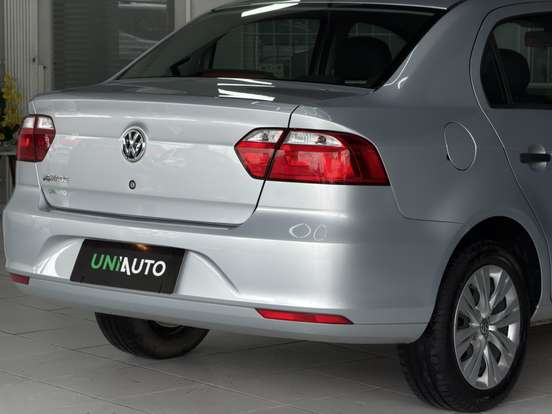 VOLKSWAGEN-VOYAGE-2022
