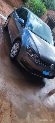 VOLKSWAGEN-GOLF-2014