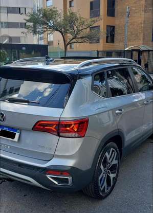 VOLKSWAGEN-TAOS-2024