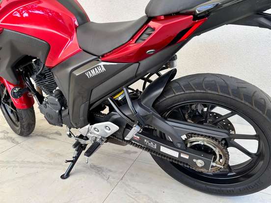 YAMAHA-FZ25 FAZER CONNECTED ABS YAMAHA-FZ25 FAZER CONNECTED ABS-2025