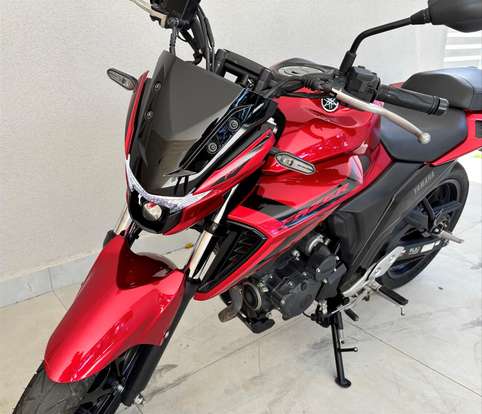 YAMAHA-FZ25 FAZER CONNECTED ABS-2025