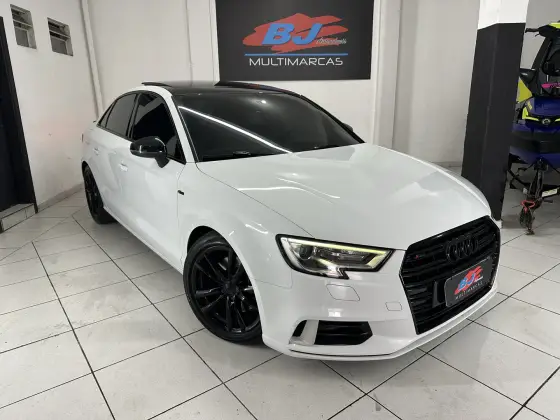 AUDI A3 2.0 TFSI SEDAN AMBITION 16V GASOLINA 4P S-TRONIC