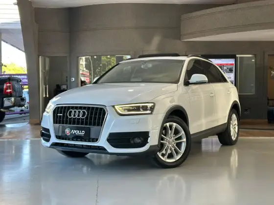 AUDI Q3 2.0 TFSI AMBIENTE QUATTRO 4P GASOLINA S TRONIC