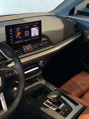 AUDI-Q5-2023
