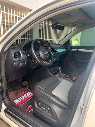 AUDI-Q3-2017