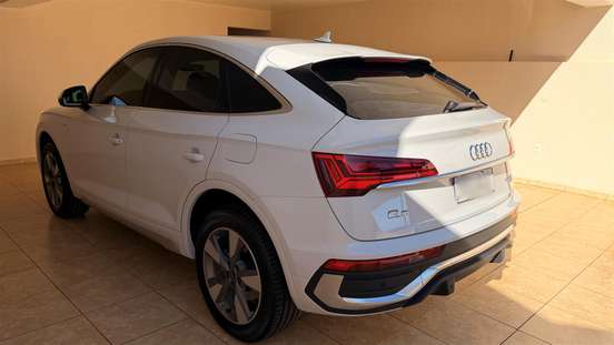 AUDI-Q5-2024
