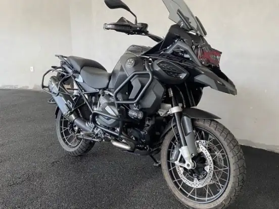 BMW-R 1250 GS TRIPLE BLACK BMW-R 1250 GS TRIPLE BLACK-2022