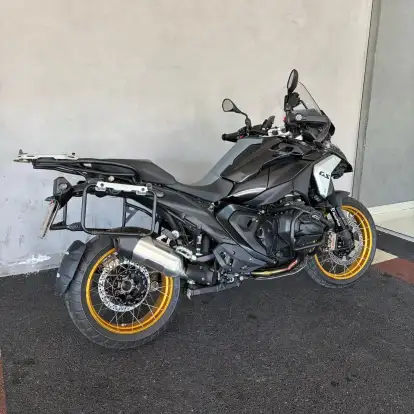 BMW-R 1300 GS TRIPLE BLACK-2024