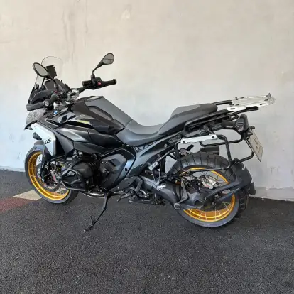 BMW-R 1300 GS TRIPLE BLACK-2024