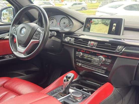 BMW-X6-2015