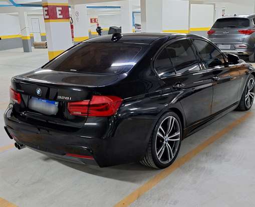 BMW-328i-2016