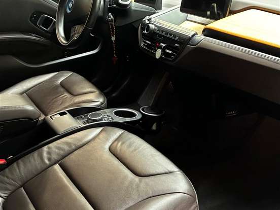 BMW-i3-ELÉTRICO eDRIVE BEV FULL AUTOMÁTICO BMW-i3-2020