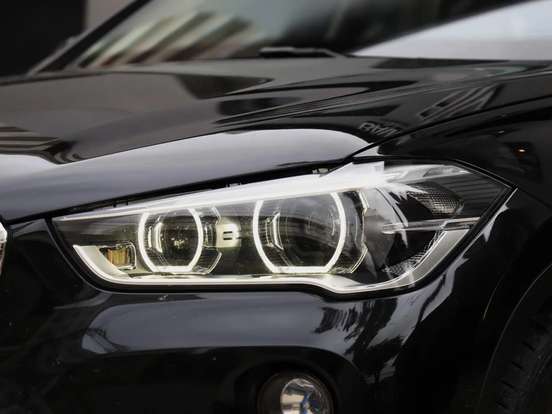 BMW-X1-2.0 16V TURBO ACTIVEFLEX SDRIVE20I X-LINE 4P AUTOMÁTICO BMW-X1-2018
