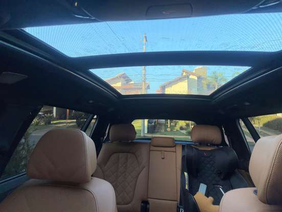 BMW-X7-2023