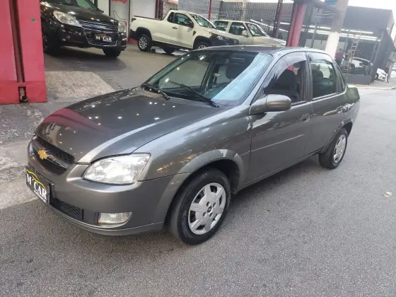 CHEVROLET CLASSIC 1.0 MPFI LS 8V FLEX 4P MANUAL CHEVROLET CLASSIC 1.0 MPFI LS 8V FLEX 4P MANUAL