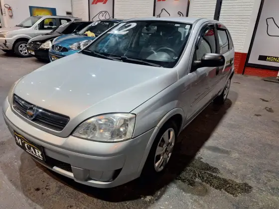 CHEVROLET CORSA 1.4 MPFI MAXX 8V FLEX 4P MANUAL CHEVROLET CORSA 1.4 MPFI MAXX 8V FLEX 4P MANUAL