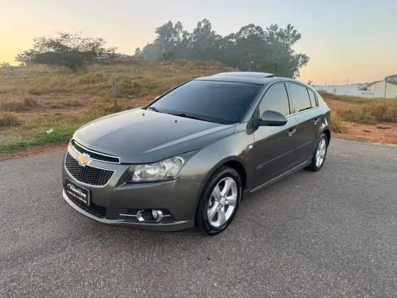 CHEVROLET CRUZE 1.8 LTZ 16V FLEX 4P AUTOMÁTICO