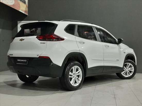 CHEVROLET-TRACKER-2022
