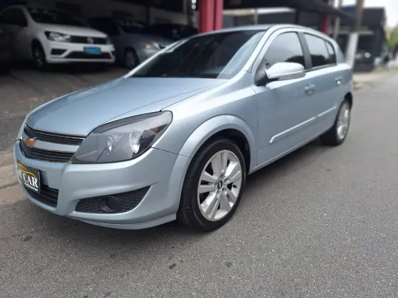 CHEVROLET VECTRA 2.0 MPFI GT HATCH 8V FLEX 4P MANUAL