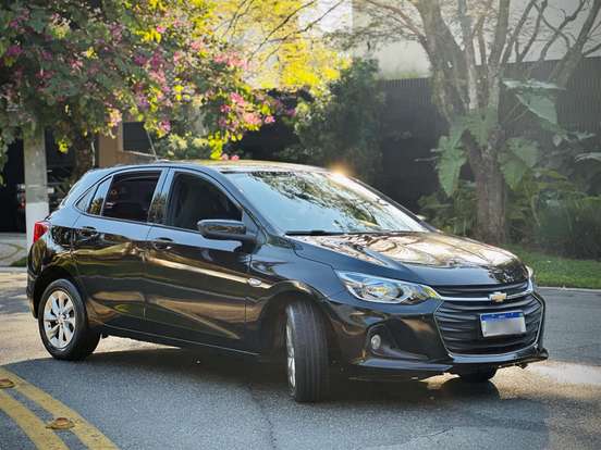 CHEVROLET-ONIX-2020