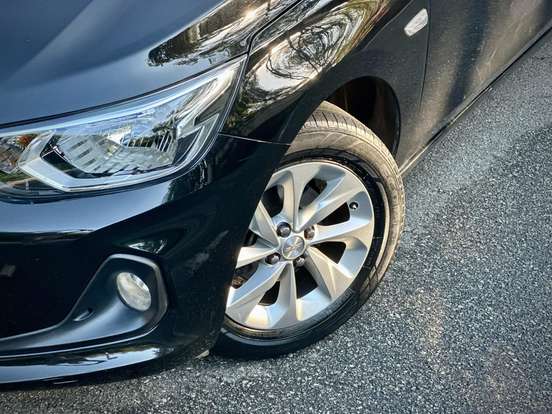 CHEVROLET-ONIX-2020